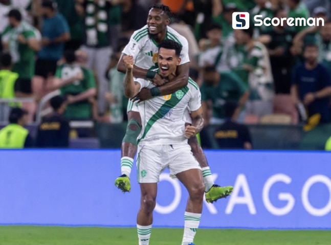 '디펜딩 챔피언' 알 아흘리, 고베에 2-1 역전승으로 ACLE 결승 진출